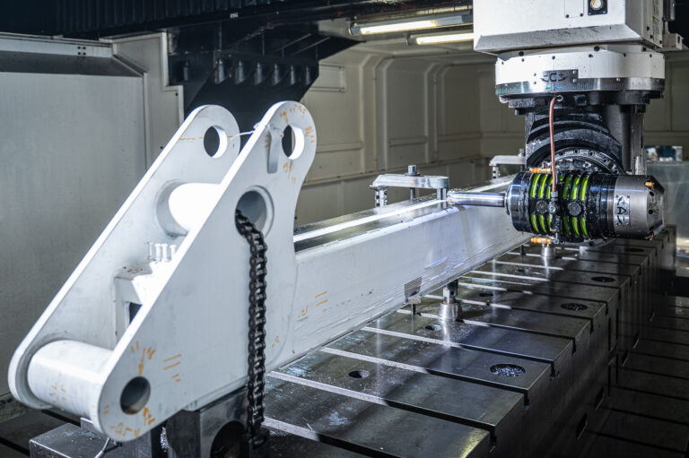 část - portálová fréza HSA